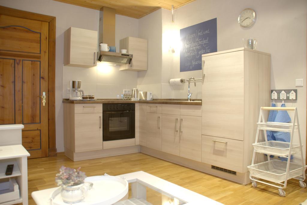 Gesundheitshof Denker Apartment Reußenköge Exterior foto